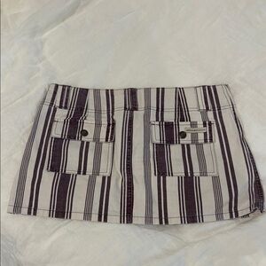 Abercrombie & Fitch - Vintage Denim Mini Skirt with Pockets - NWT - size 4